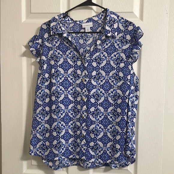 NWOT Liz Claiborne Blue and White Boxy Blouse with Notched Collar - Picture 1 of 4